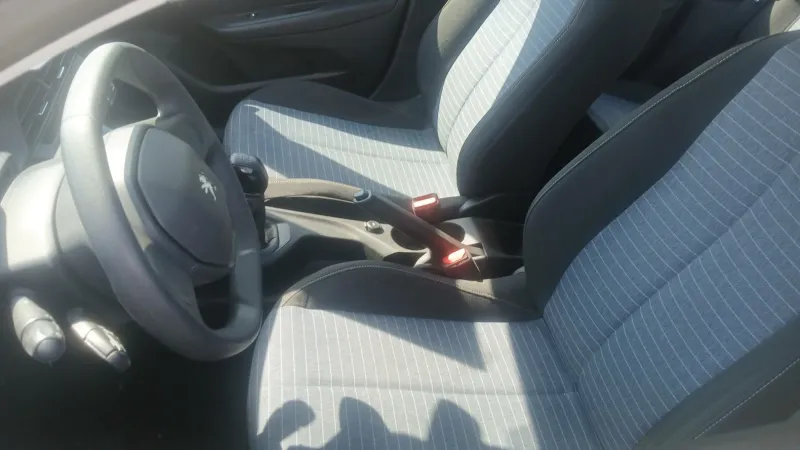 Image secondaire du véhicule 11