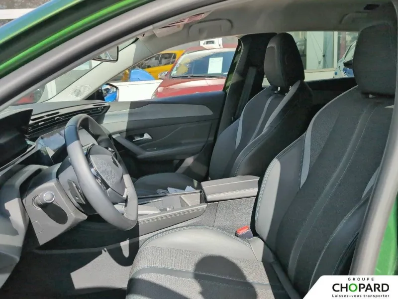 Image secondaire du véhicule 10