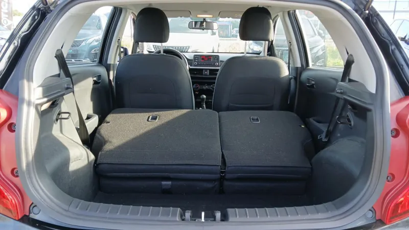 Image secondaire du véhicule 34