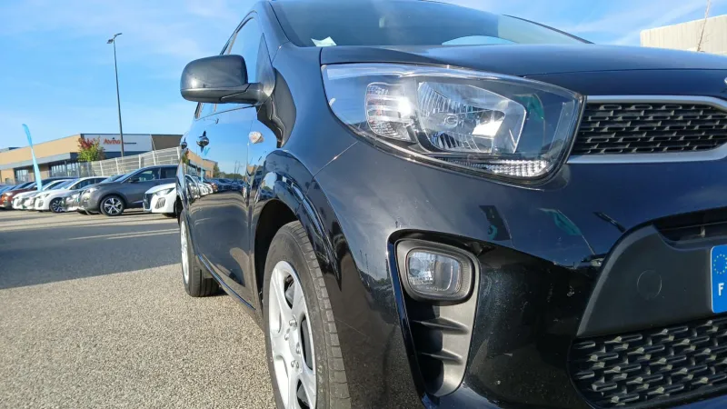 Image secondaire du véhicule 36