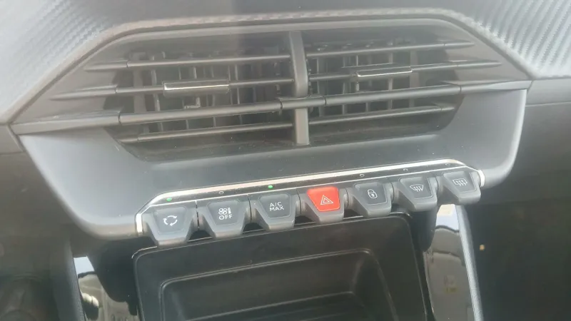 Image secondaire du véhicule 25