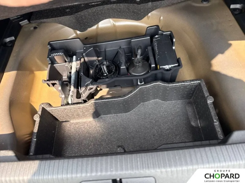 Image secondaire du véhicule 13