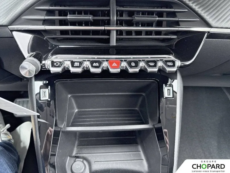 Image secondaire du véhicule 22