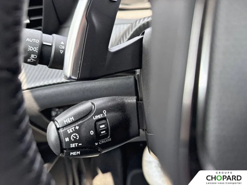 Image secondaire du véhicule 24