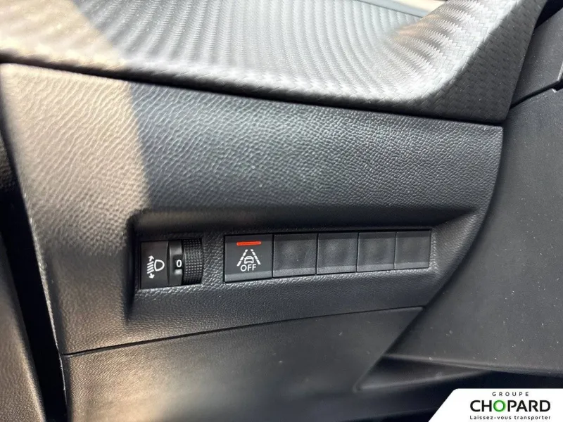 Image secondaire du véhicule 25