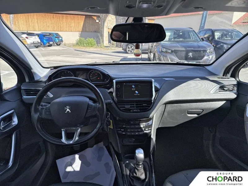 Image secondaire du véhicule 9