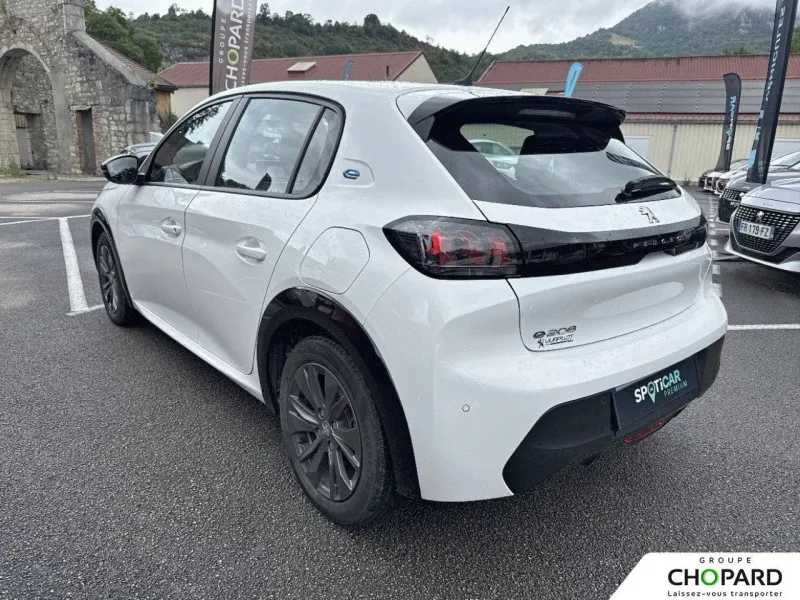 Image secondaire du véhicule 8