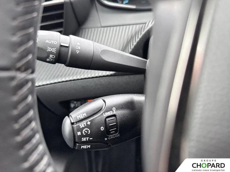 Image secondaire du véhicule 23