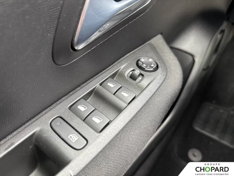 Image secondaire du véhicule 25