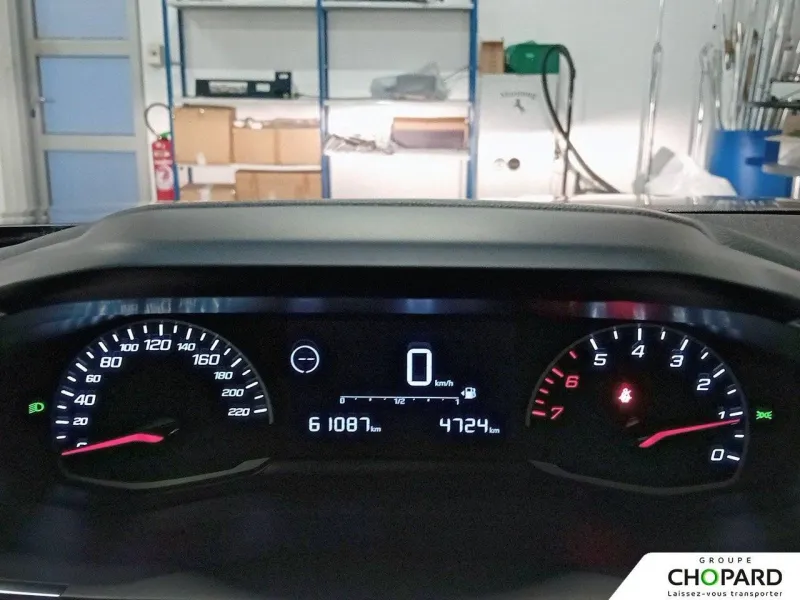 Image secondaire du véhicule 14