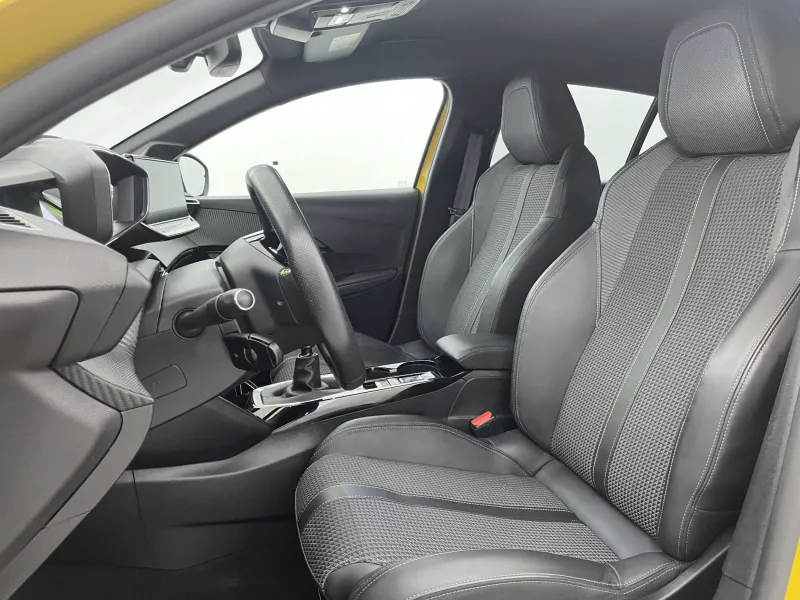 Image secondaire du véhicule 15