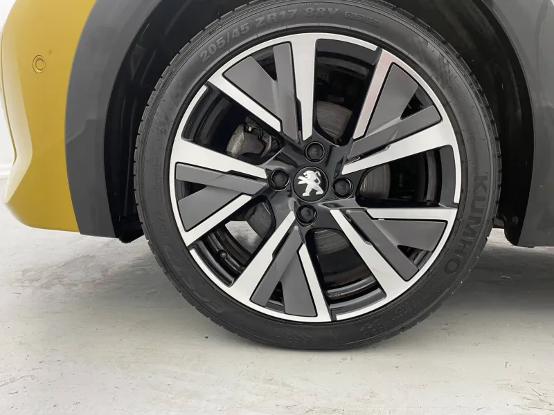 Image secondaire du véhicule 18