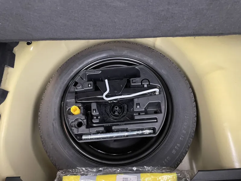 Image secondaire du véhicule 25