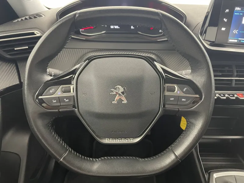 Image secondaire du véhicule 24