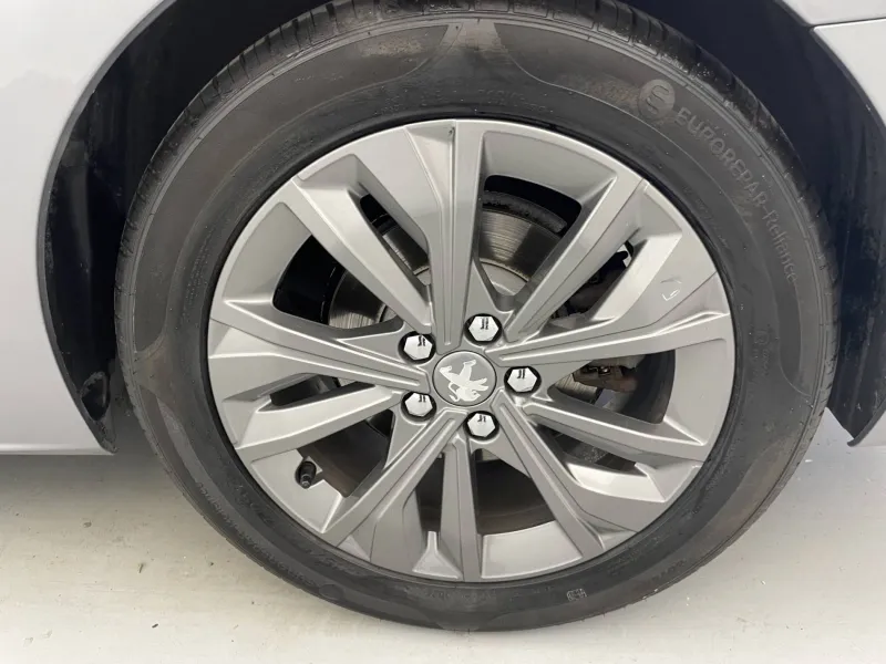 Image secondaire du véhicule 17