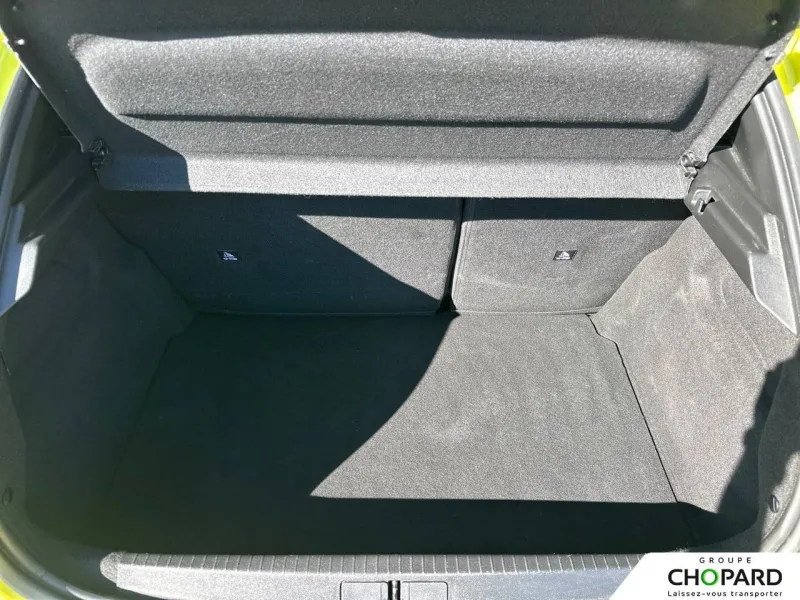 Image secondaire du véhicule 9