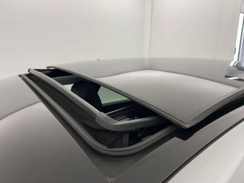 Image secondaire du véhicule 36