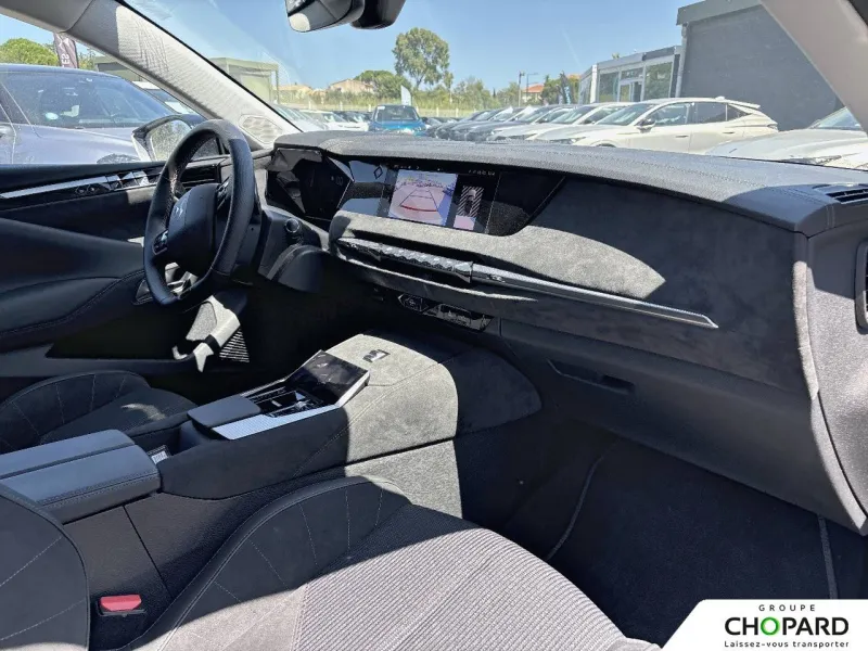 Image secondaire du véhicule 10