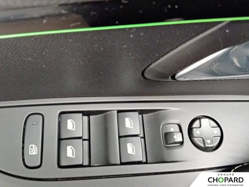 Image secondaire du véhicule 21