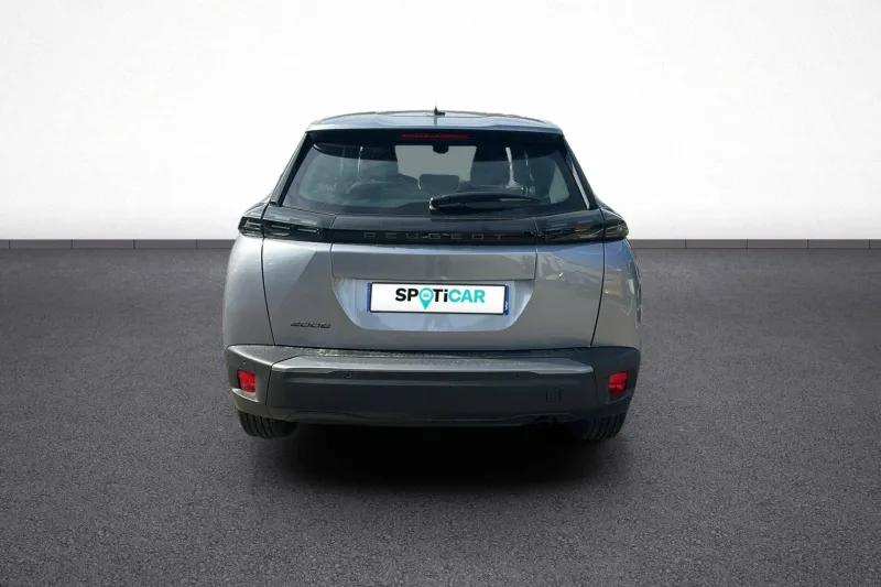 Image secondaire du véhicule 6