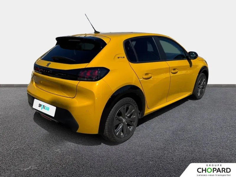 Image secondaire du véhicule 4