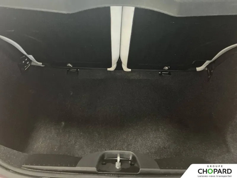 Image secondaire du véhicule 7