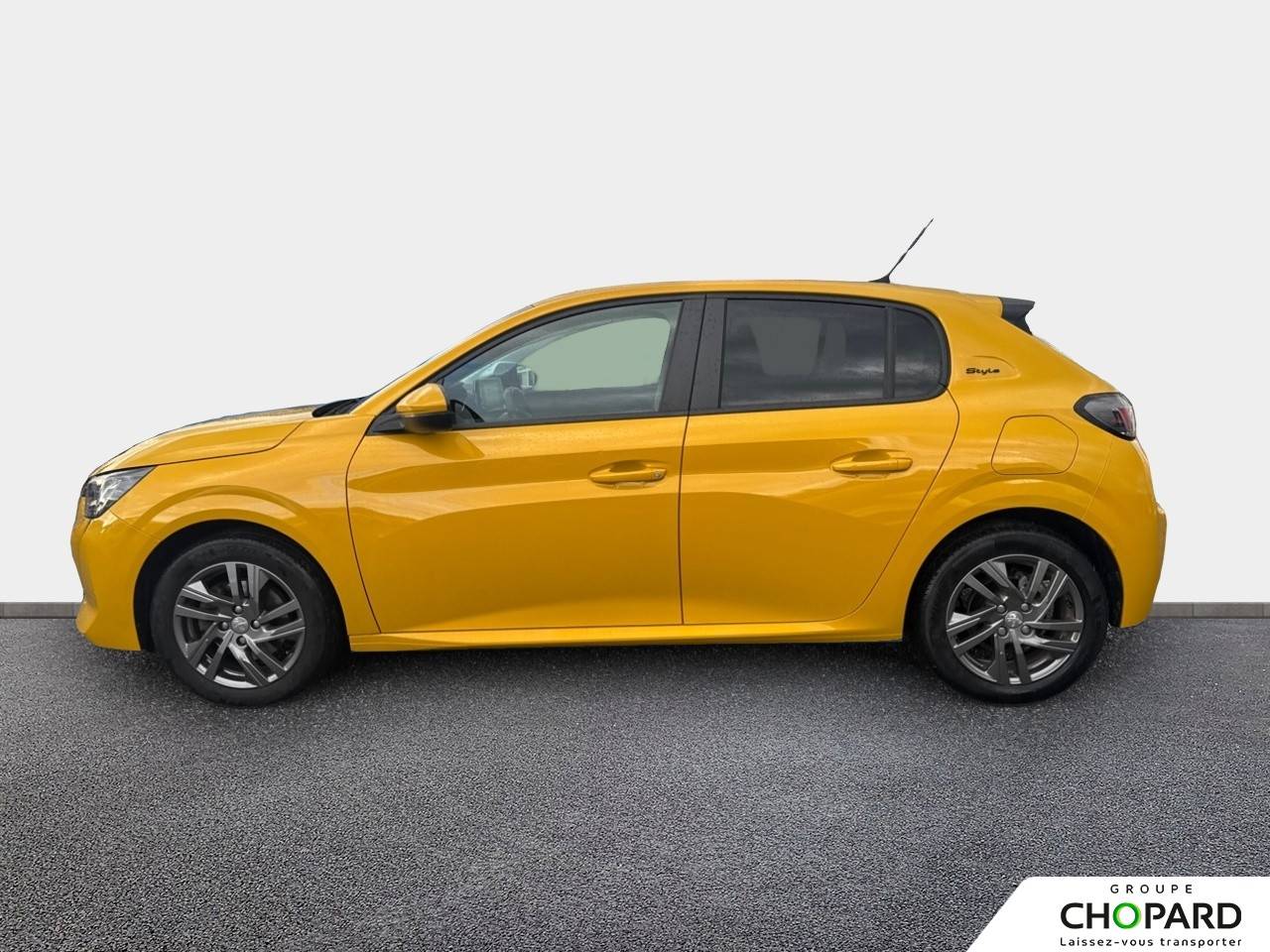 Image secondaire du véhicule 10