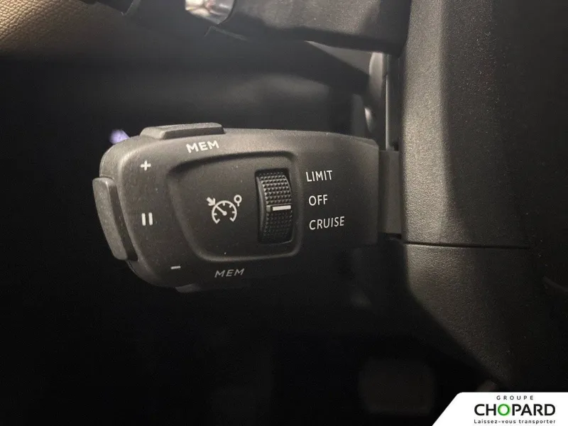 Image secondaire du véhicule 19