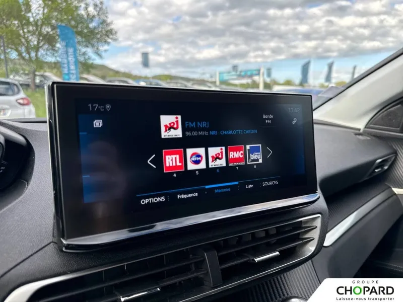 Image secondaire du véhicule 15