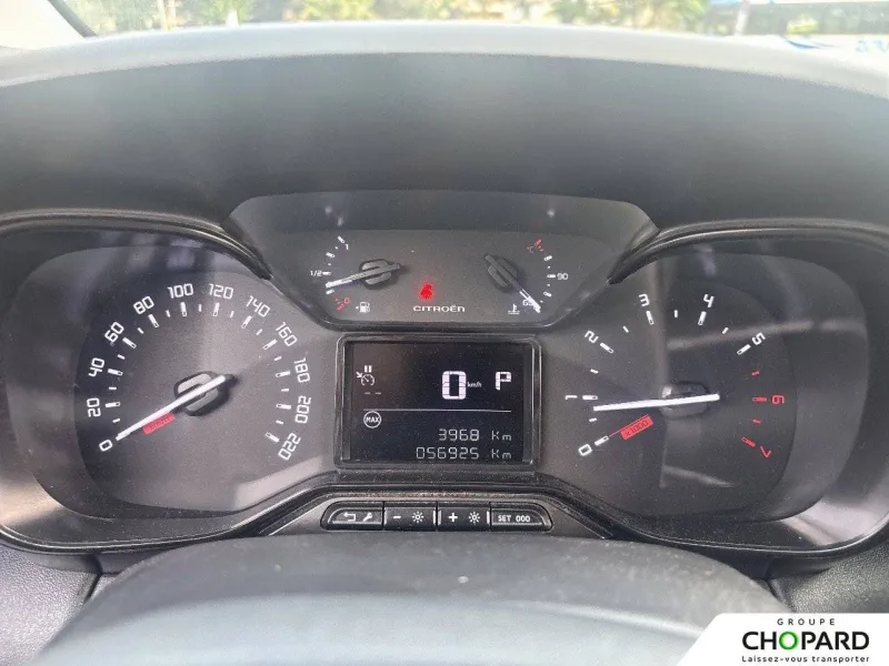 Image secondaire du véhicule 18