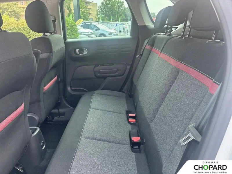 Image secondaire du véhicule 19