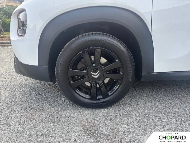 Image secondaire du véhicule 22