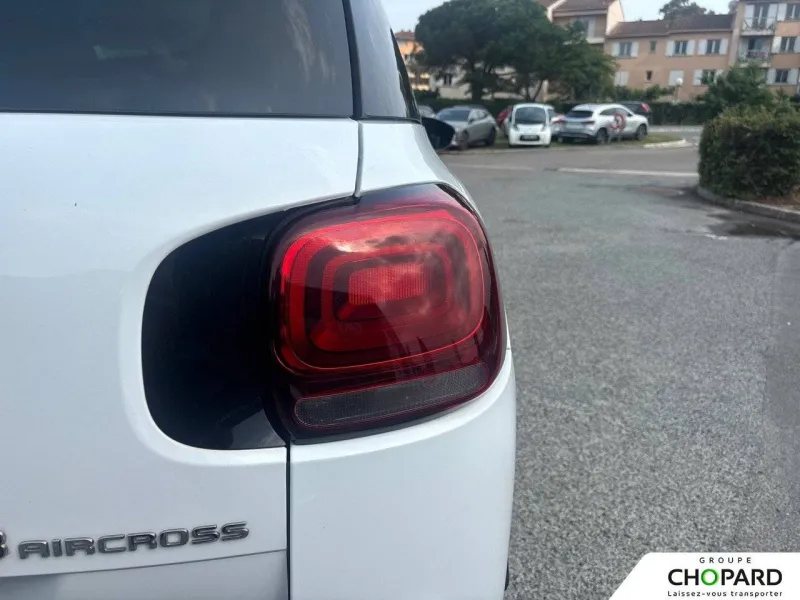 Image secondaire du véhicule 24