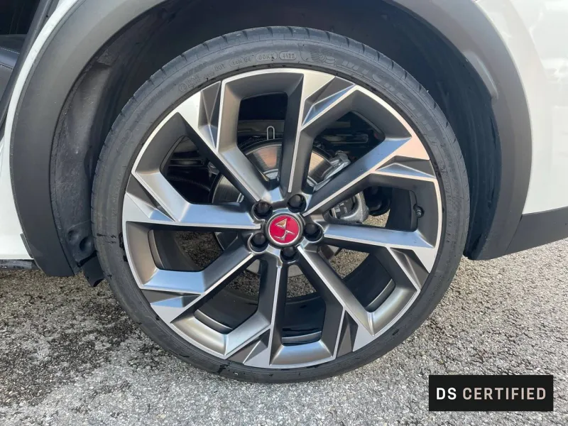 Image secondaire du véhicule 12