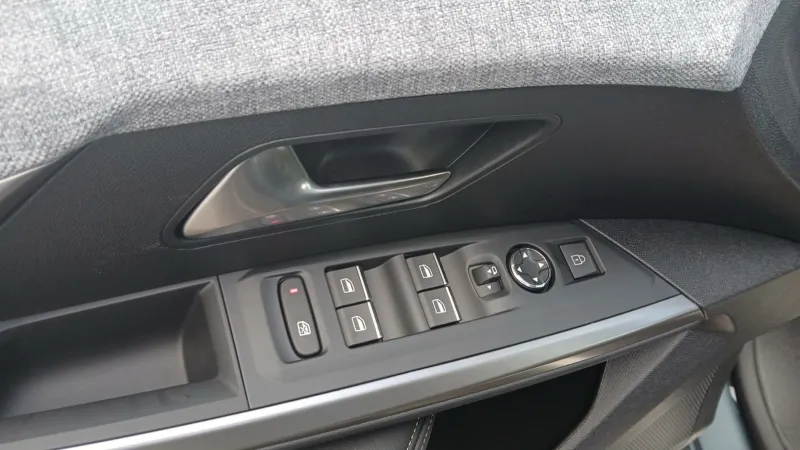 Image secondaire du véhicule 21