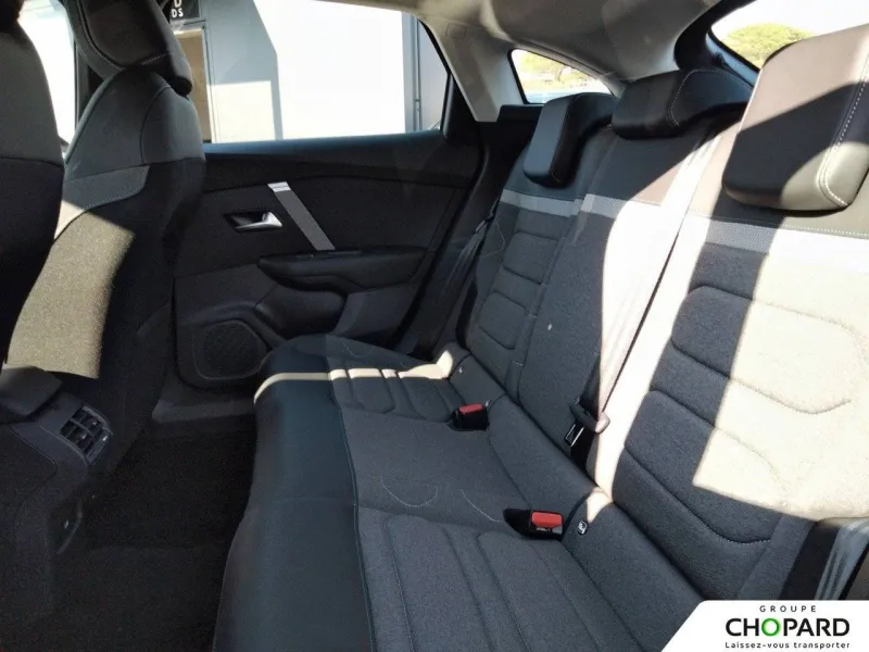 Image secondaire du véhicule 19