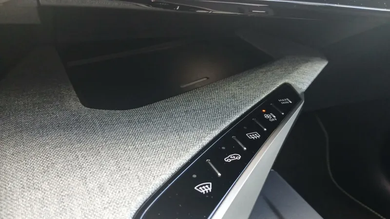 Image secondaire du véhicule 26