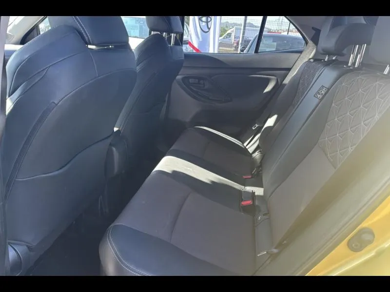 Image secondaire du véhicule 12