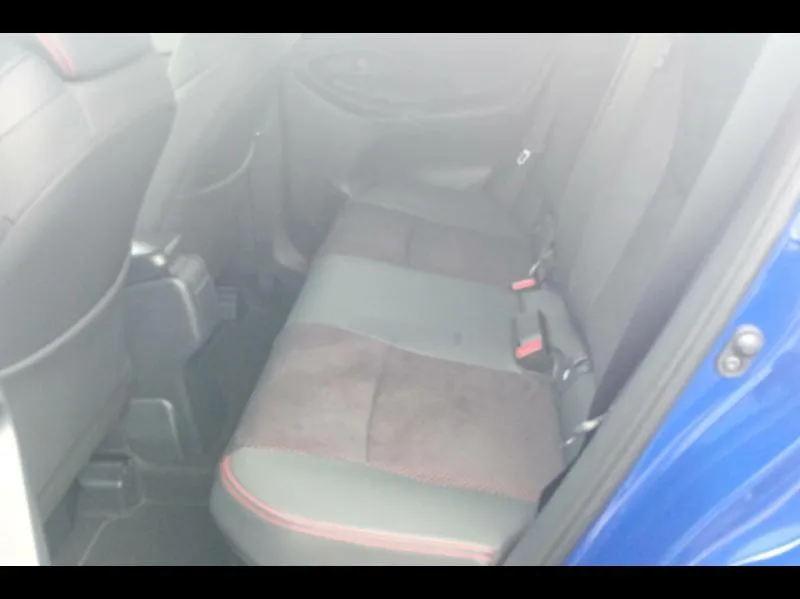 Image secondaire du véhicule 12