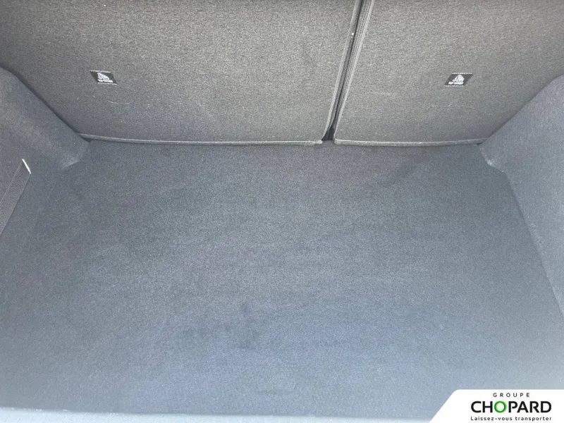 Image secondaire du véhicule 9