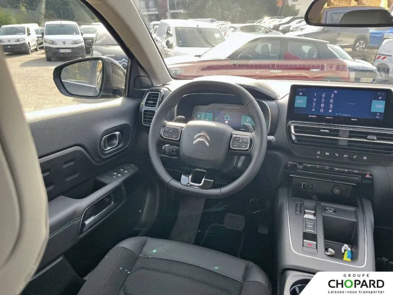 Image secondaire du véhicule 11