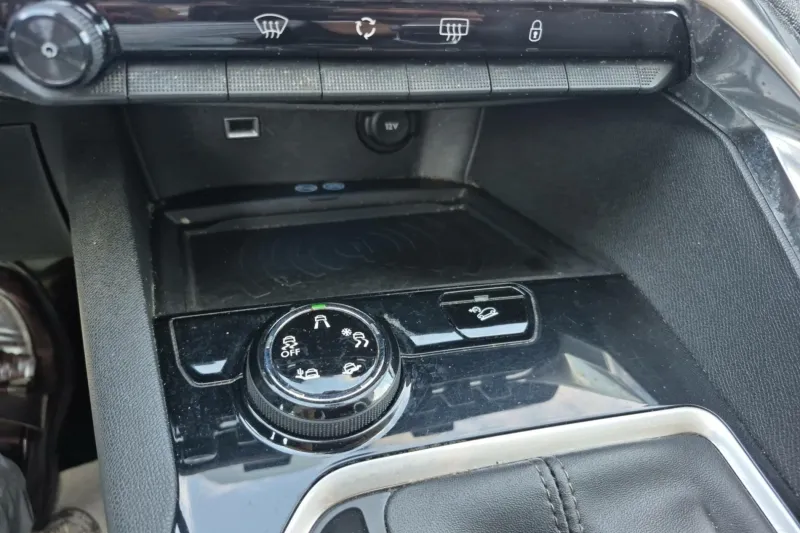 Image secondaire du véhicule 21