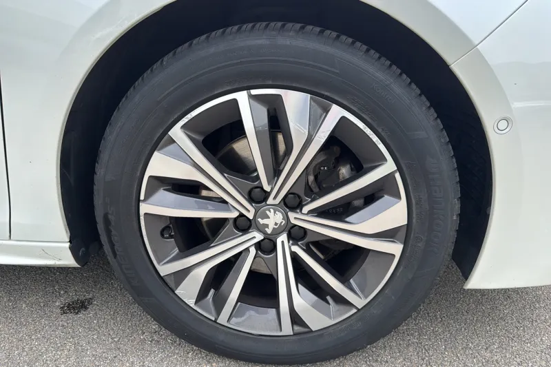 Image secondaire du véhicule 11