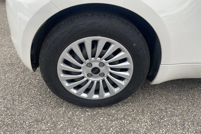 Image secondaire du véhicule 14