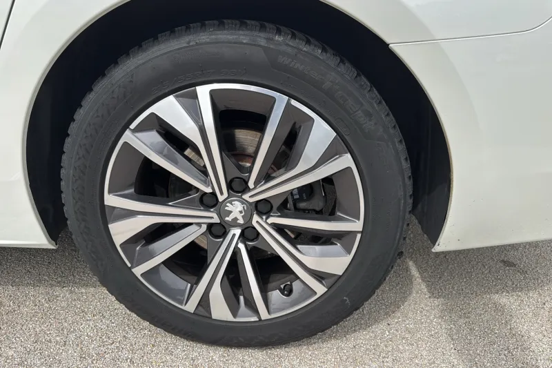 Image secondaire du véhicule 13