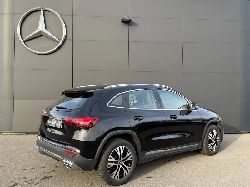 Image secondaire du véhicule 3