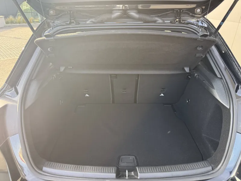 Image secondaire du véhicule 19