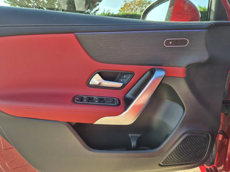 Image secondaire du véhicule 13