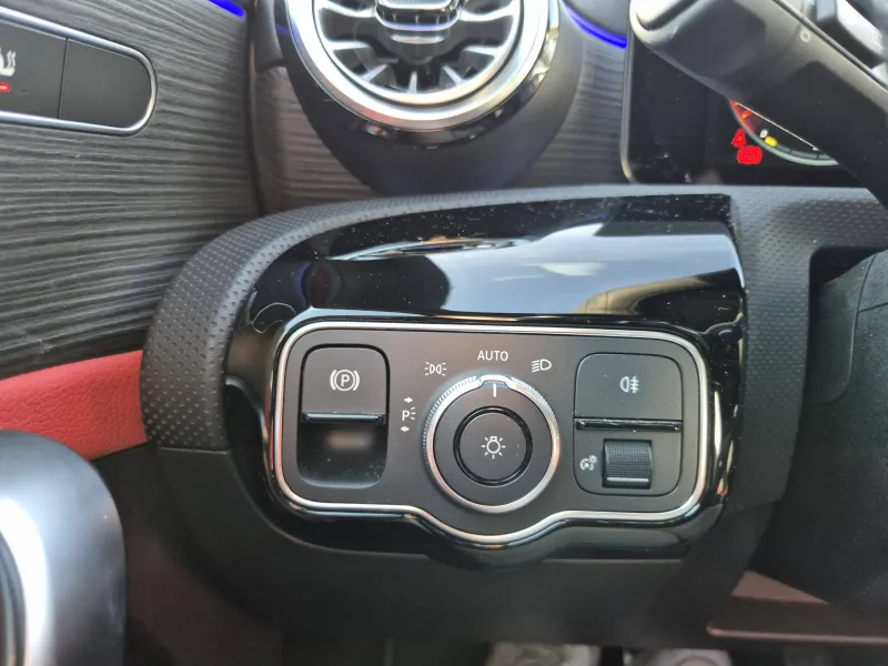 Image secondaire du véhicule 20