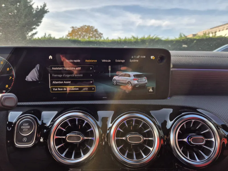 Image secondaire du véhicule 23